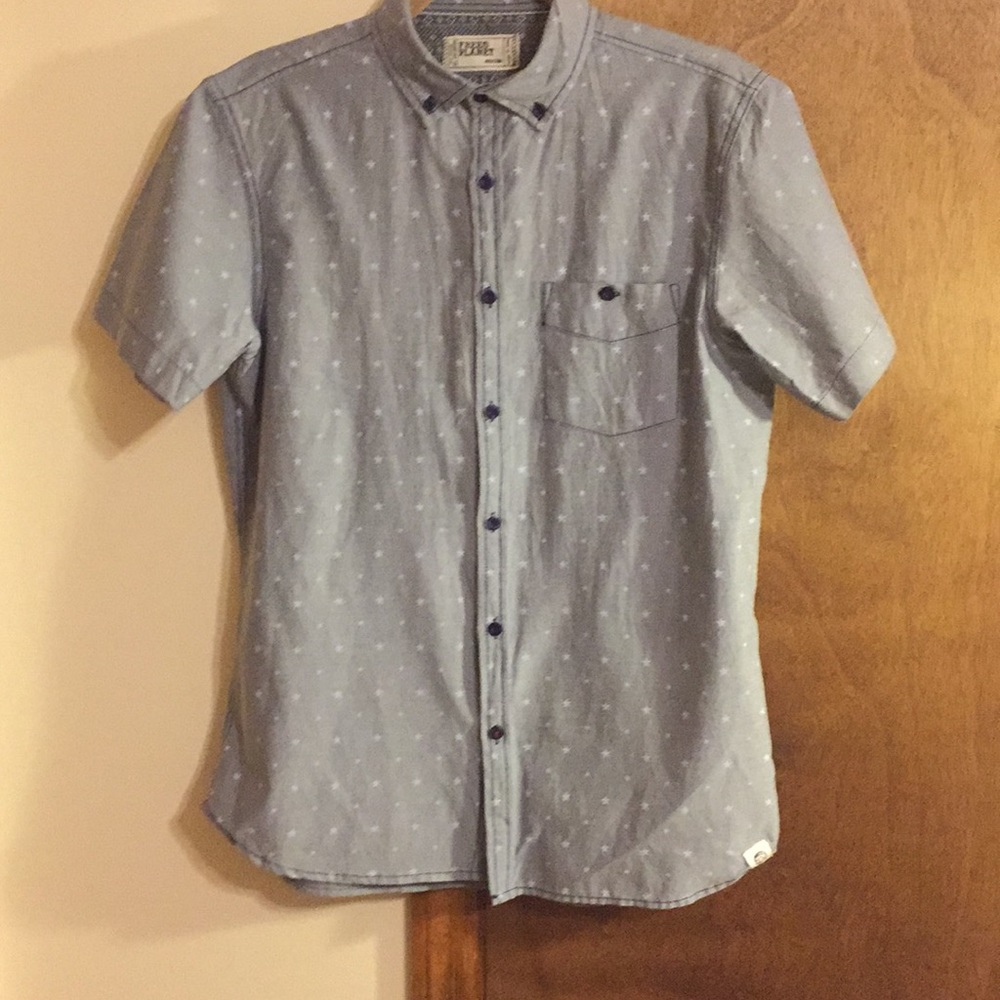 Free Planet button down shirt ⭐️ pattern size M
